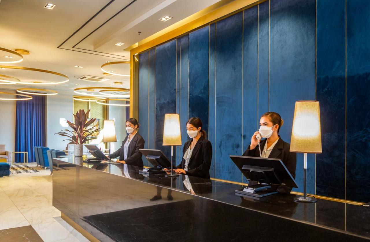 Noble Cebu Hotel Bagian luar foto