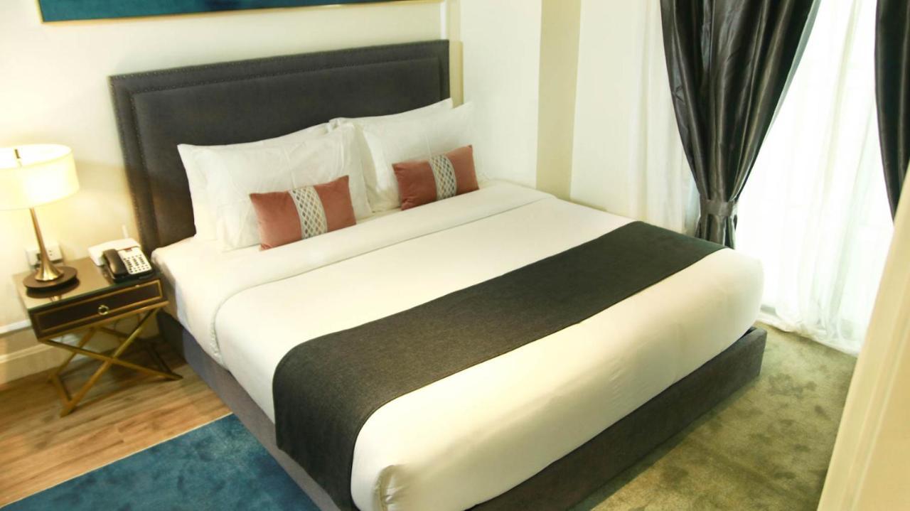 Noble Cebu Hotel Bagian luar foto