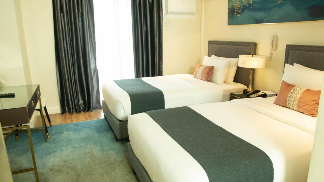 Noble Cebu Hotel Bagian luar foto