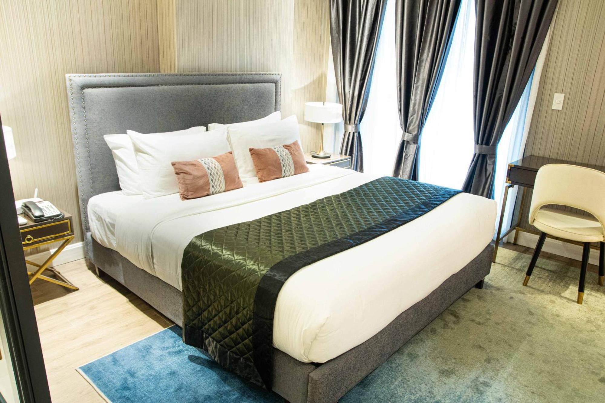 Noble Cebu Hotel Bagian luar foto